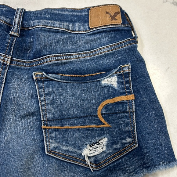 American Eagle Shortie Size 2 Denim Distressed Jean Shorts - Picture 7 of 10